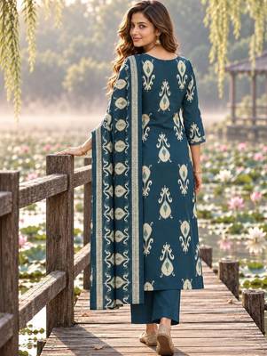 women ethnic motifs printed regular mirror work  cotton kurta with trousers & with dupatta 2