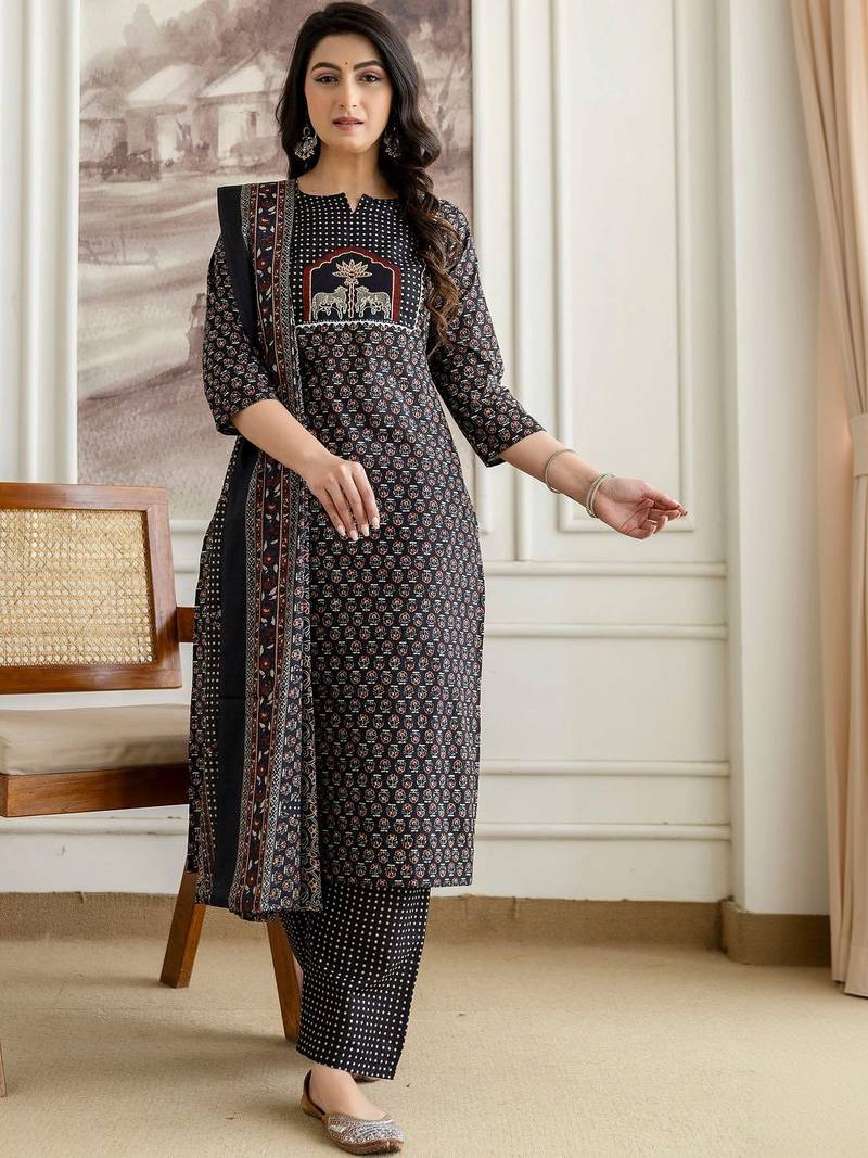 women ethnic motifs printed regular  cotton kurta with palazzos & with dupatta
