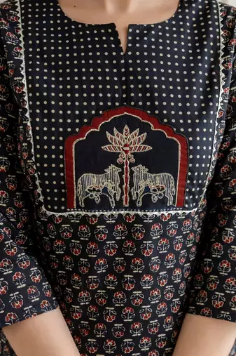 women ethnic motifs printed regular  cotton kurta with palazzos & with dupatta