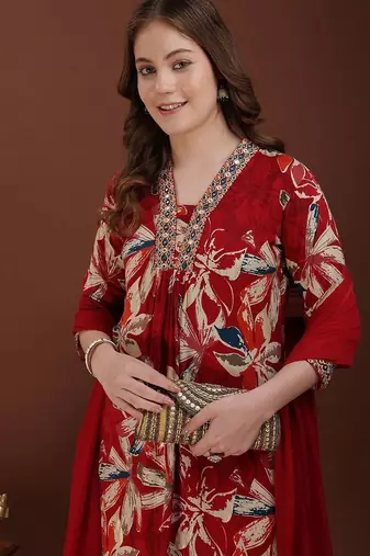 embroidered viscose rayon kurta set