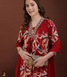 embroidered viscose rayon kurta set