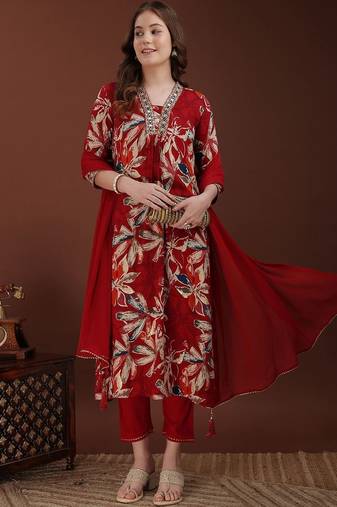 embroidered viscose rayon kurta set