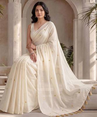 Off white embellished sequinned  cotton designer khadi saree 4