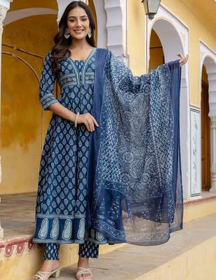 women ethnic motifs printed regular  cotton kurta with trousers & with dupatta 6