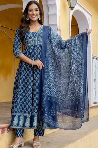 women ethnic motifs printed regular  cotton kurta with trousers & with dupatta