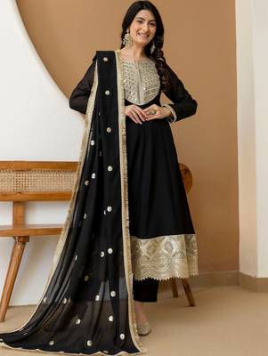 women ethnic motifs embroidered regular sequinned silk chiffon kurta with trousers & with 5