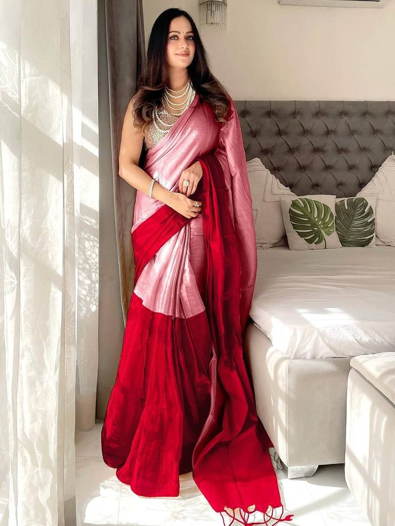 Pink pink woven design tissue sarees