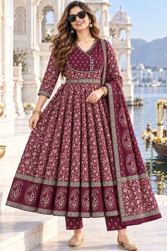 women ethnic motifs printed empire gotta patti  cotton kurta with trousers & with dupatta