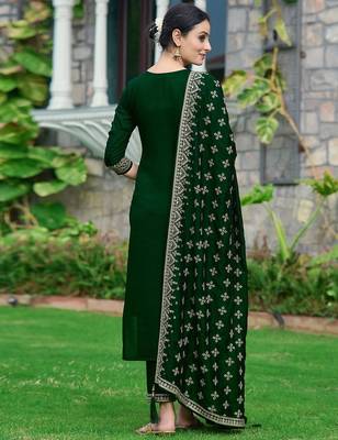 floral embroidered sequinned straight kurta with trousers & dupatta 5