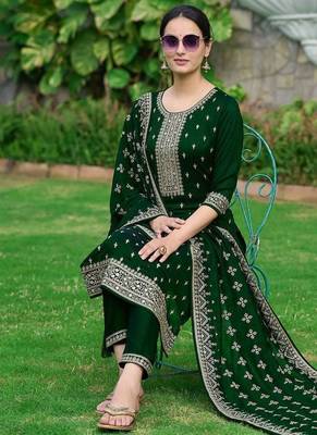 floral embroidered sequinned straight kurta with trousers & dupatta 6