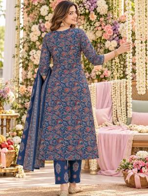 women ethnic motifs printed regular  cotton kurta with trousers & with dupatta 3
