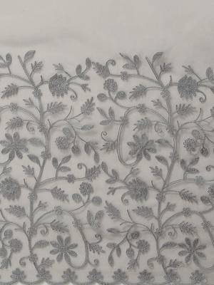 Grey grey floral embroidered organza saree 4