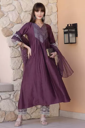women geometric embroidered silk kurta with trousers & dupatta