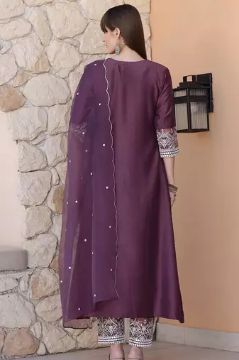 women geometric embroidered silk kurta with trousers & dupatta