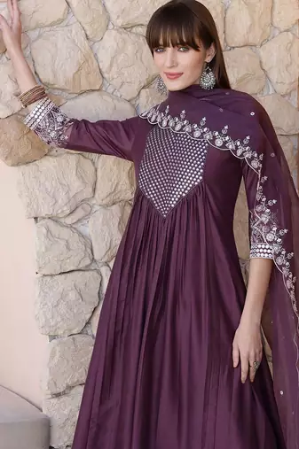 women geometric embroidered silk kurta with trousers & dupatta