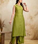 women regular kurta with palazzos