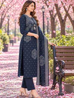 women ethnic motifs printed regular  cotton kurta with trousers & with dupatta 3