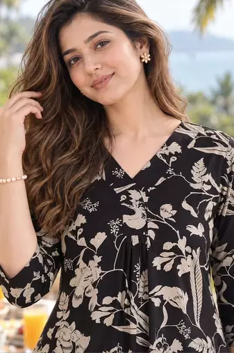 women floral printed regular kurta with palazzos