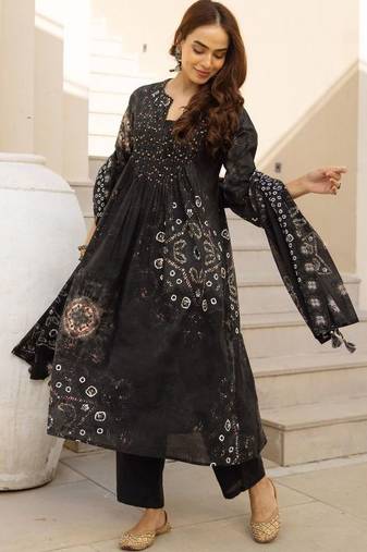 women leheriya printed pleated  cotton kurta with palazzos & with dupatta