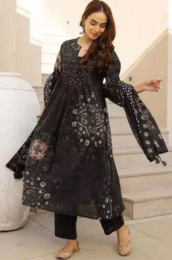 women leheriya printed pleated  cotton kurta with palazzos & with dupatta