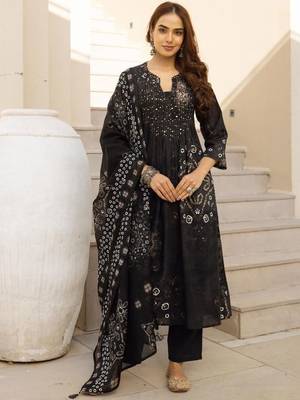 women leheriya printed pleated  cotton kurta with palazzos & with dupatta 2