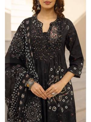 women leheriya printed pleated  cotton kurta with palazzos & with dupatta 3