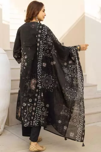 women leheriya printed pleated  cotton kurta with palazzos & with dupatta