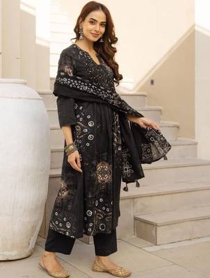 women leheriya printed pleated  cotton kurta with palazzos & with dupatta 5
