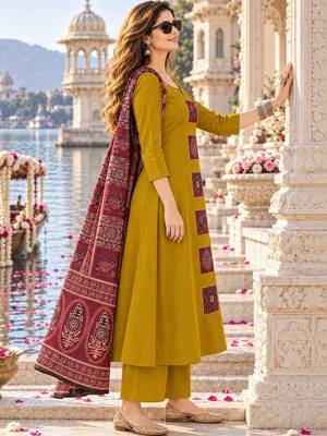 women ethnic motifs regular  cotton kurta with palazzos & with dupatta 2