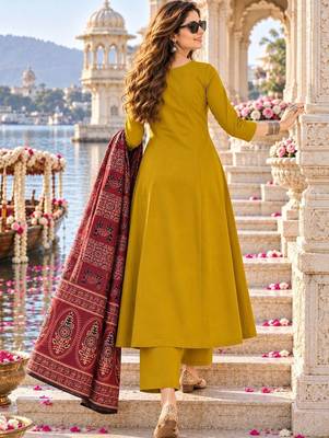 women ethnic motifs regular  cotton kurta with palazzos & with dupatta 3