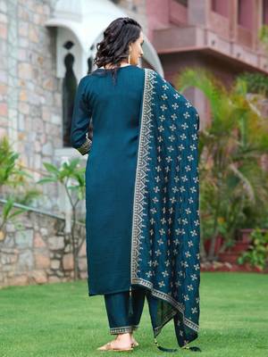 floral embroidered zari round neck straight kurta with trousers & dupatta 5