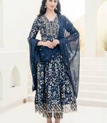 women ethnic motifs printed empire thread work  silk kurta with trousers & with dupatta