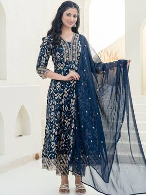 women ethnic motifs printed empire thread work  silk kurta with trousers & with dupatta 6