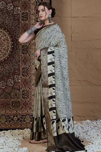 Off white floral zari silk blend sungudi saree