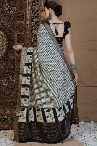 Off white floral zari silk blend sungudi saree