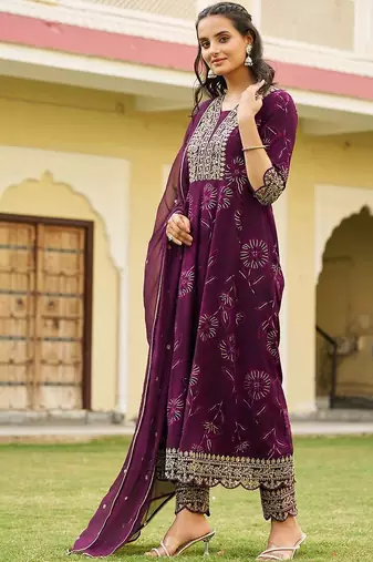 women floral printed empire mirror work kurta with pyjamas & with dupatta