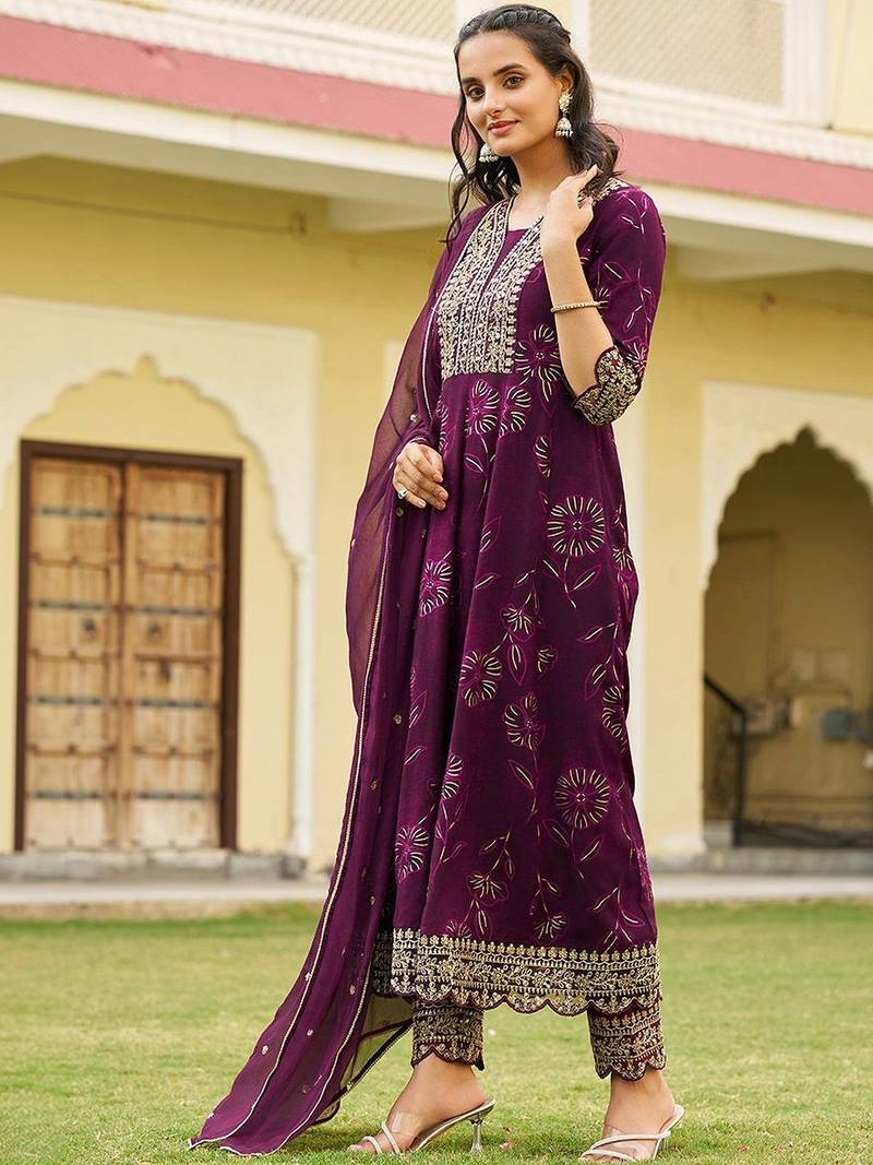 women floral printed empire mirror work kurta with pyjamas & with dupatta