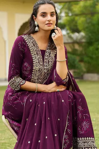 women floral printed empire mirror work kurta with pyjamas & with dupatta