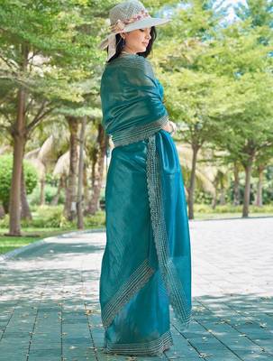 Blue solid beads and stones organza saree 4