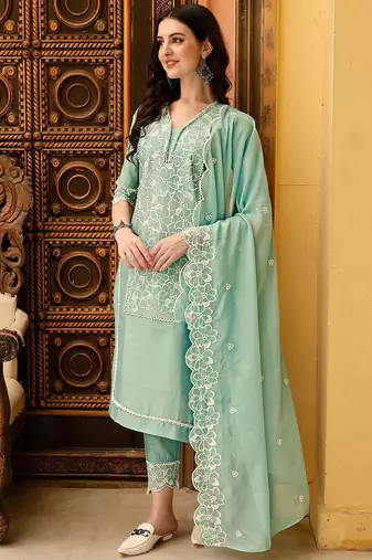 floral embroidered v-neck three-quarter sleeves cotton kurta set