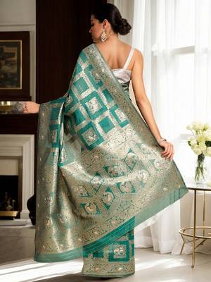 Green woven design chanderi saree 4