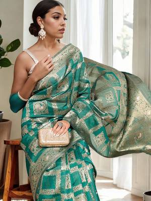 Green woven design chanderi saree 5