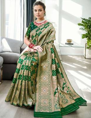 Green woven design organza banarasi saree 3