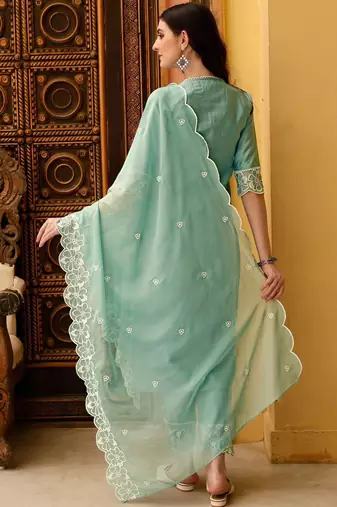 women ethnic motifs embroidered regular thread work kurta with trousers & with dupatta