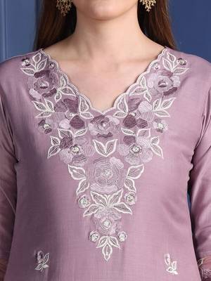 women floral embroidered kurta with trousers & dupatta 2