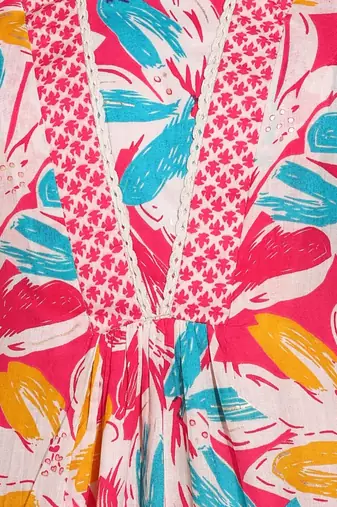 women floral printed  cotton kurta with trousers & with dupatta