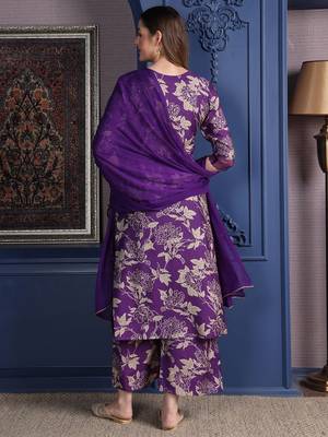 women floral printed sequinned kurta with palazzos & dupatta 5