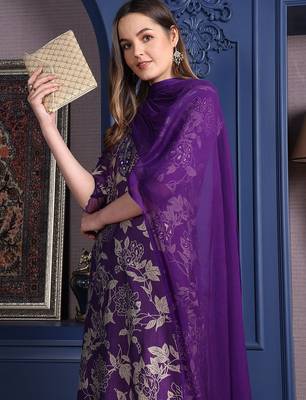 women floral printed sequinned kurta with palazzos & dupatta 7