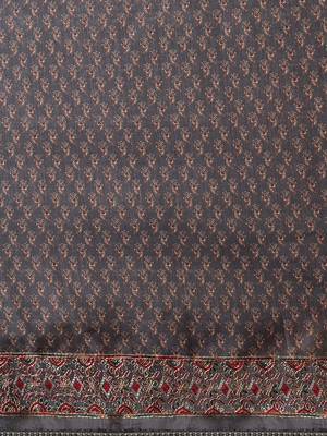 Grey grey bagh printed saree 5
