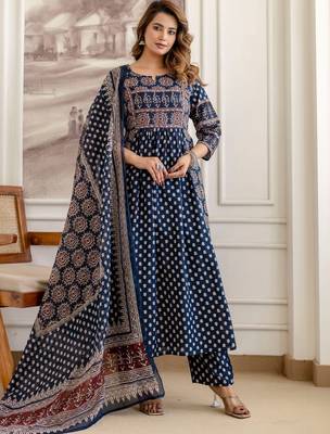 women ethnic motifs printed empire  cotton kurta with trousers & with dupatta 3